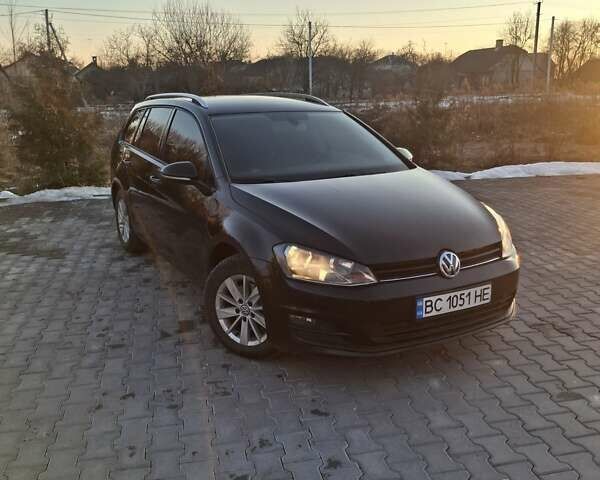 Черный Фольксваген Гольф, объемом двигателя 1.6 л и пробегом 295 тыс. км за 10250 $, фото 1 на Automoto.ua