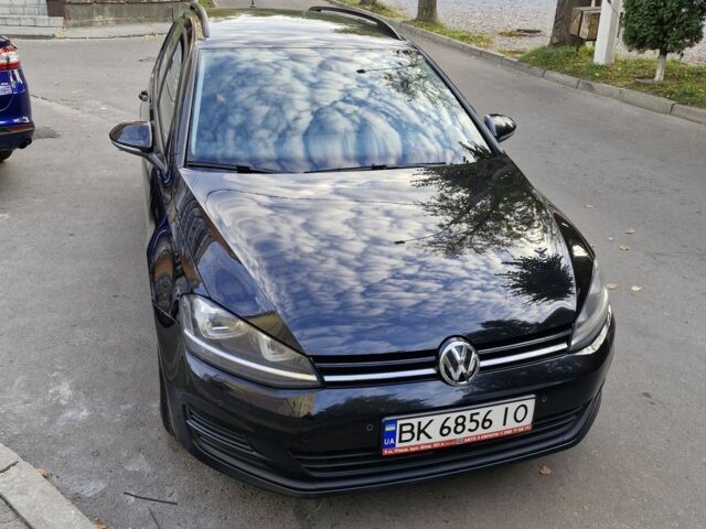 Чорний Фольксваген Гольф, об'ємом двигуна 1.6 л та пробігом 271 тис. км за 9999 $, фото 1 на Automoto.ua