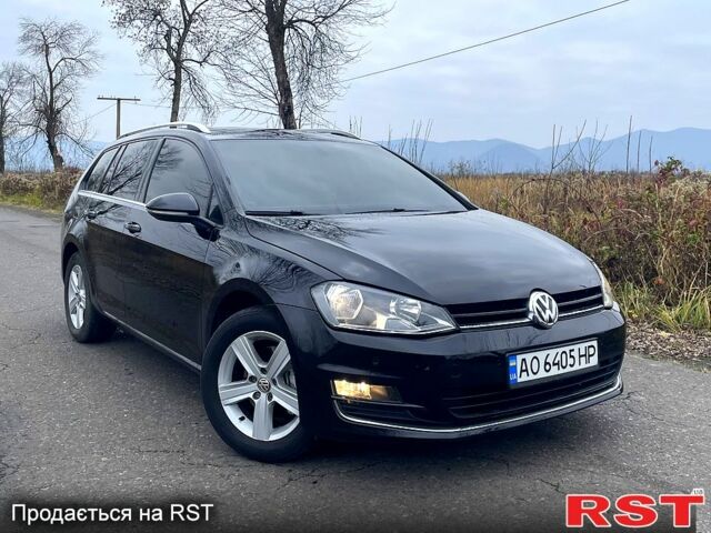Черный Фольксваген Гольф, объемом двигателя 2 л и пробегом 315 тыс. км за 10400 $, фото 1 на Automoto.ua