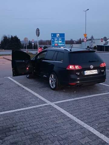 Черный Фольксваген Гольф, объемом двигателя 2 л и пробегом 210 тыс. км за 10800 $, фото 1 на Automoto.ua