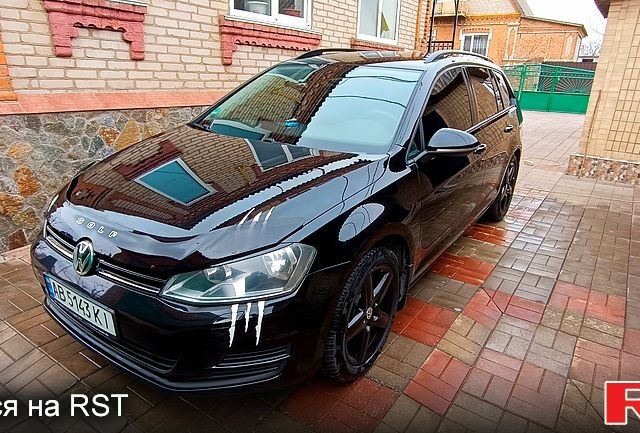 Черный Фольксваген Гольф, объемом двигателя 1.6 л и пробегом 240 тыс. км за 12100 $, фото 1 на Automoto.ua