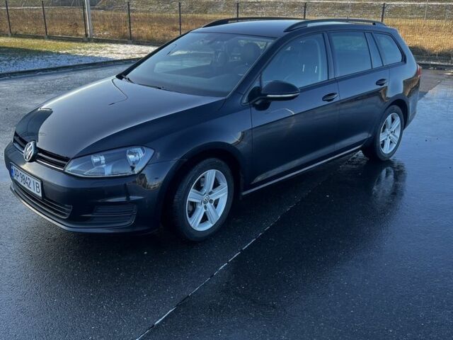 Черный Фольксваген Гольф, объемом двигателя 1.6 л и пробегом 248 тыс. км за 11978 $, фото 1 на Automoto.ua