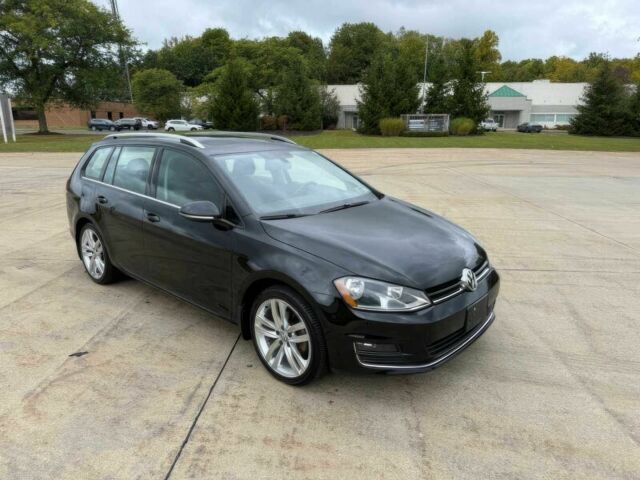 Черный Фольксваген Гольф, объемом двигателя 2 л и пробегом 75 тыс. км за 2400 $, фото 1 на Automoto.ua