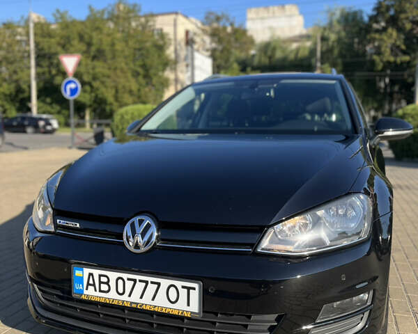 Фольксваген Гольф 2015 у Вінниці на Automoto.ua Чорний Фольксваген Гольф, об'ємом двигуна 1 л та пробігом 146 тис. км за 12500 $, фото 1 на Automoto.ua
