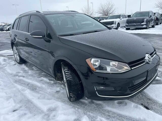 Черный Фольксваген Гольф, объемом двигателя 2 л и пробегом 79 тыс. км за 1700 $, фото 1 на Automoto.ua