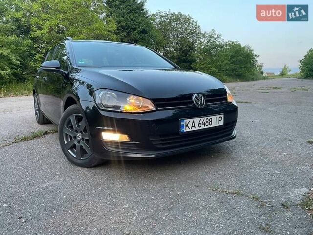 Черный Фольксваген Гольф, объемом двигателя 1.6 л и пробегом 260 тыс. км за 11250 $, фото 1 на Automoto.ua