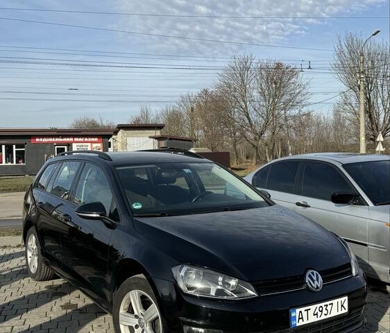 Черный Фольксваген Гольф, объемом двигателя 1.6 л и пробегом 230 тыс. км за 10800 $, фото 1 на Automoto.ua