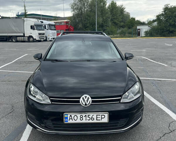Черный Фольксваген Гольф, объемом двигателя 1.6 л и пробегом 295 тыс. км за 12500 $, фото 1 на Automoto.ua