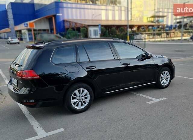 Черный Фольксваген Гольф, объемом двигателя 1.8 л и пробегом 174 тыс. км за 9200 $, фото 1 на Automoto.ua