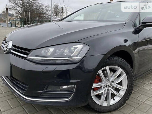 Черный Фольксваген Гольф, объемом двигателя 2 л и пробегом 283 тыс. км за 12150 $, фото 1 на Automoto.ua