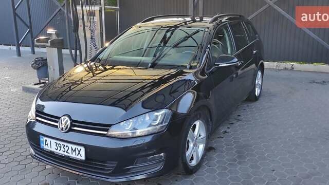 Черный Фольксваген Гольф, объемом двигателя 1.6 л и пробегом 320 тыс. км за 11500 $, фото 1 на Automoto.ua
