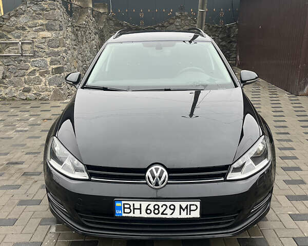 Черный Фольксваген Гольф, объемом двигателя 1.6 л и пробегом 246 тыс. км за 10150 $, фото 1 на Automoto.ua