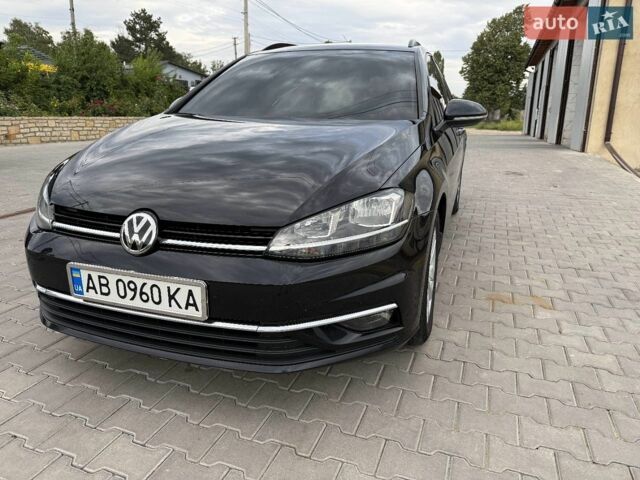Чорний Фольксваген Гольф, об'ємом двигуна 1.6 л та пробігом 271 тис. км за 12600 $, фото 1 на Automoto.ua