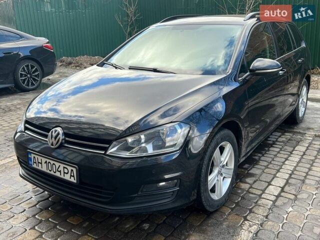 Черный Фольксваген Гольф, объемом двигателя 1.6 л и пробегом 230 тыс. км за 11000 $, фото 1 на Automoto.ua