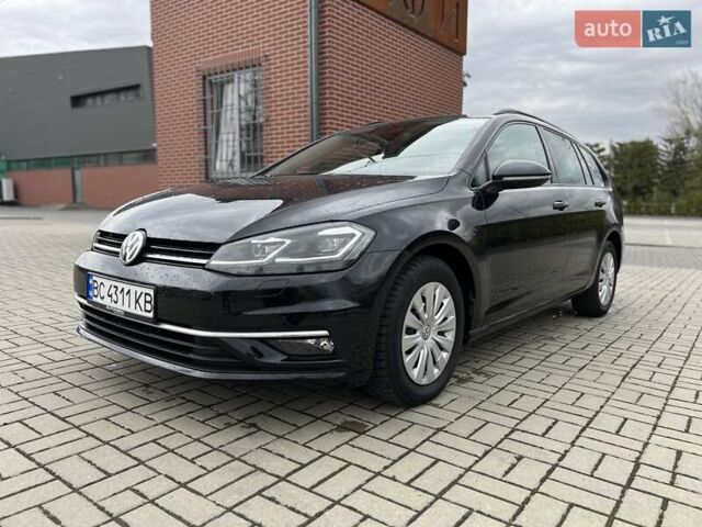Черный Фольксваген Гольф, объемом двигателя 1.6 л и пробегом 151 тыс. км за 15450 $, фото 1 на Automoto.ua