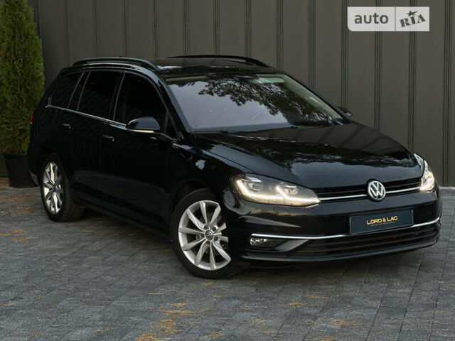 Черный Фольксваген Гольф, объемом двигателя 2 л и пробегом 234 тыс. км за 17399 $, фото 1 на Automoto.ua