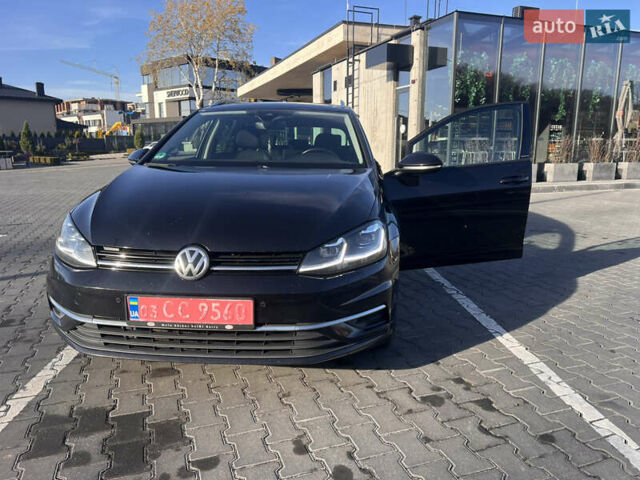 Черный Фольксваген Гольф, объемом двигателя 2 л и пробегом 245 тыс. км за 16200 $, фото 1 на Automoto.ua