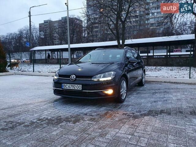 Черный Фольксваген Гольф, объемом двигателя 1.97 л и пробегом 61 тыс. км за 17999 $, фото 1 на Automoto.ua