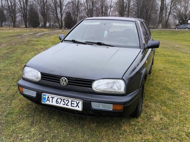 Фиолетовый Фольксваген Гольф, объемом двигателя 1.9 л и пробегом 320 тыс. км за 2500 $, фото 1 на Automoto.ua