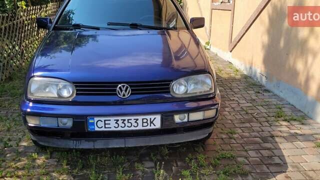 Фиолетовый Фольксваген Гольф, объемом двигателя 1.8 л и пробегом 233 тыс. км за 2800 $, фото 1 на Automoto.ua