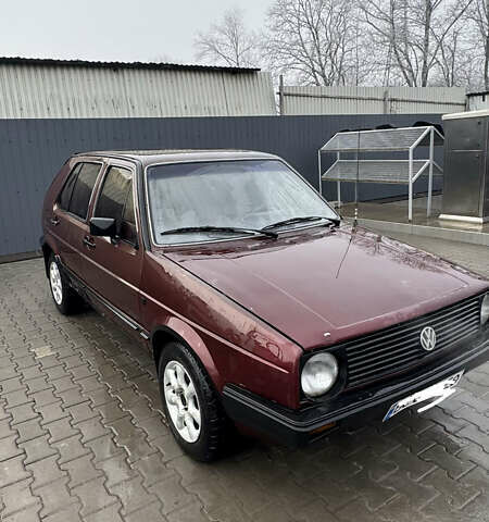 Коричневый Фольксваген Гольф, объемом двигателя 1.6 л и пробегом 200 тыс. км за 900 $, фото 1 на Automoto.ua