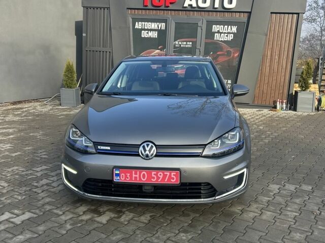 Коричневый Фольксваген Гольф, объемом двигателя 2.4 л и пробегом 128 тыс. км за 8800 $, фото 1 на Automoto.ua