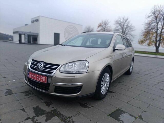 Коричневий Фольксваген Гольф, об'ємом двигуна 0 л та пробігом 248 тис. км за 6800 $, фото 1 на Automoto.ua