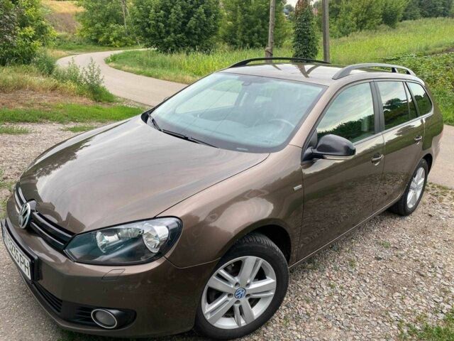 Коричневый Фольксваген Гольф, объемом двигателя 1.6 л и пробегом 350 тыс. км за 8300 $, фото 1 на Automoto.ua