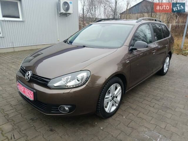 Коричневий Фольксваген Гольф, об'ємом двигуна 2 л та пробігом 233 тис. км за 11750 $, фото 1 на Automoto.ua
