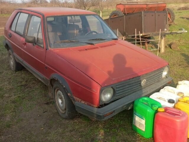 Красный Фольксваген Гольф, объемом двигателя 0 л и пробегом 3 тыс. км за 800 $, фото 1 на Automoto.ua