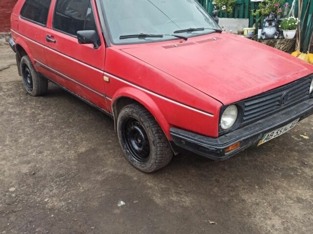 Фольксваген Гольф 1987 у Хмельнике на Automoto.ua Червоний Фольксваген Гольф, об'ємом двигуна 1 л та пробігом 300 тис. км за 1150 $, фото 1 на Automoto.ua