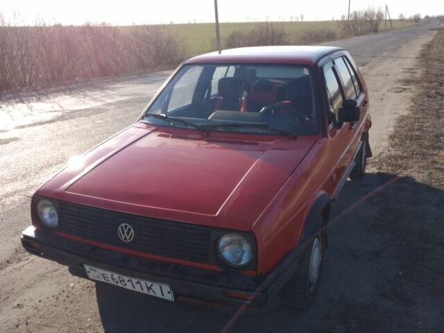 Червоний Фольксваген Гольф, об'ємом двигуна 1.3 л та пробігом 30 тис. км за 1500 $, фото 1 на Automoto.ua