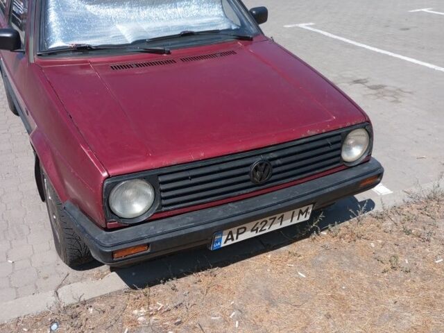 Красный Фольксваген Гольф, объемом двигателя 1.6 л и пробегом 741 тыс. км за 1200 $, фото 1 на Automoto.ua