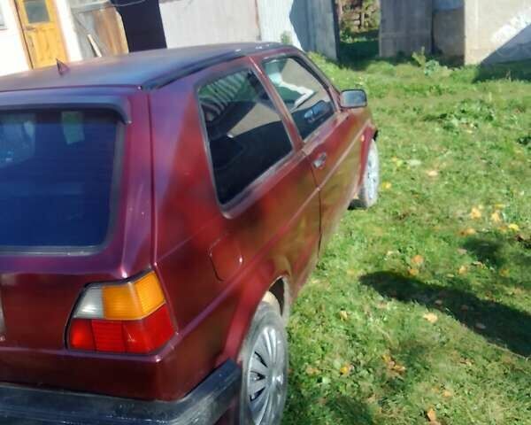 Червоний Фольксваген Гольф, об'ємом двигуна 1.6 л та пробігом 200 тис. км за 598 $, фото 1 на Automoto.ua