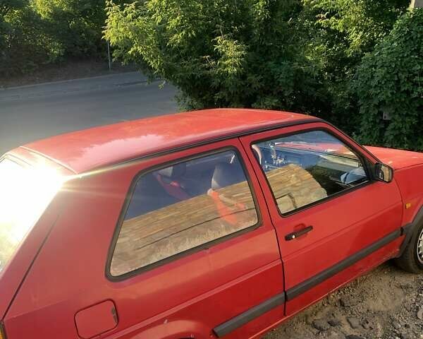 Червоний Фольксваген Гольф, об'ємом двигуна 1.59 л та пробігом 20 тис. км за 1500 $, фото 1 на Automoto.ua