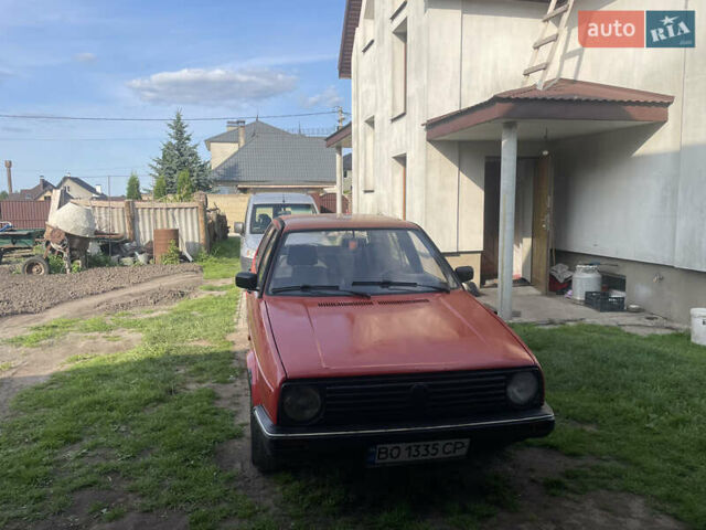 Красный Фольксваген Гольф, объемом двигателя 1.6 л и пробегом 186 тыс. км за 1300 $, фото 1 на Automoto.ua