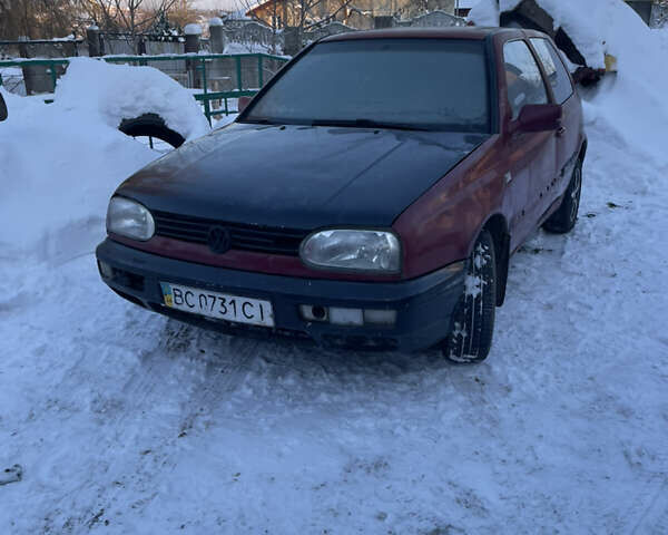 Красный Фольксваген Гольф, объемом двигателя 1.9 л и пробегом 240 тыс. км за 1100 $, фото 1 на Automoto.ua