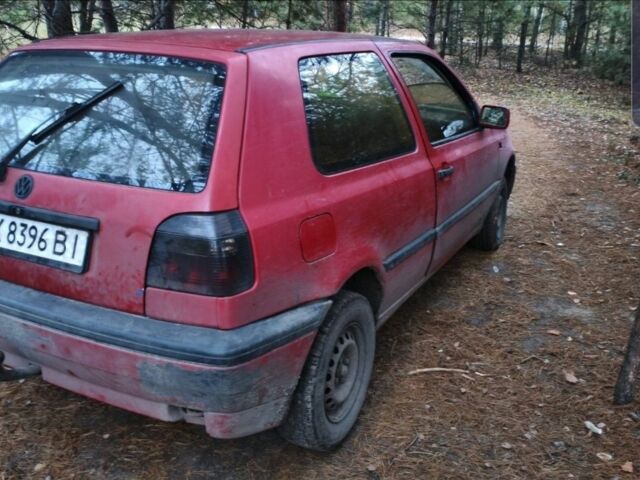 Червоний Фольксваген Гольф, об'ємом двигуна 0 л та пробігом 252 тис. км за 1150 $, фото 1 на Automoto.ua