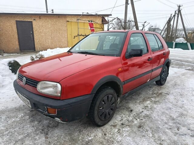 Червоний Фольксваген Гольф, об'ємом двигуна 1.4 л та пробігом 238 тис. км за 1250 $, фото 1 на Automoto.ua