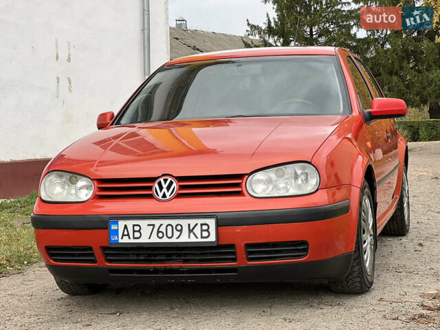 Фольксваген Гольф 1998 у Тульчине на Automoto.ua Червоний Фольксваген Гольф, об'ємом двигуна 1.39 л та пробігом 300 тис. км за 3000 $, фото 1 на Automoto.ua