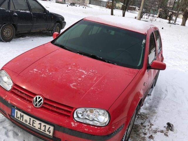 Червоний Фольксваген Гольф, об'ємом двигуна 1.4 л та пробігом 213 тис. км за 2200 $, фото 1 на Automoto.ua