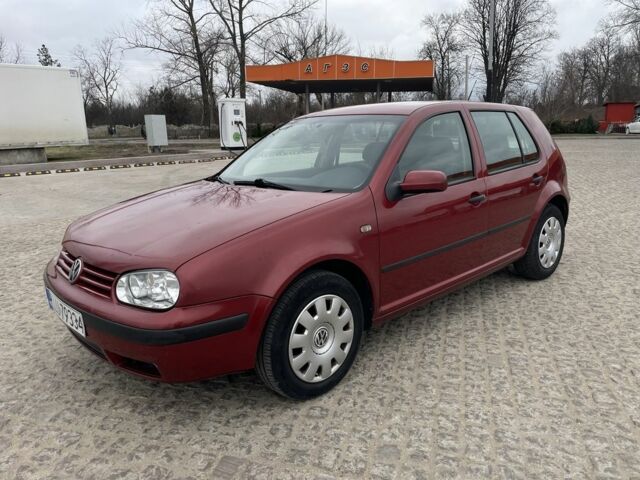 Красный Фольксваген Гольф, объемом двигателя 1.9 л и пробегом 280 тыс. км за 2200 $, фото 1 на Automoto.ua