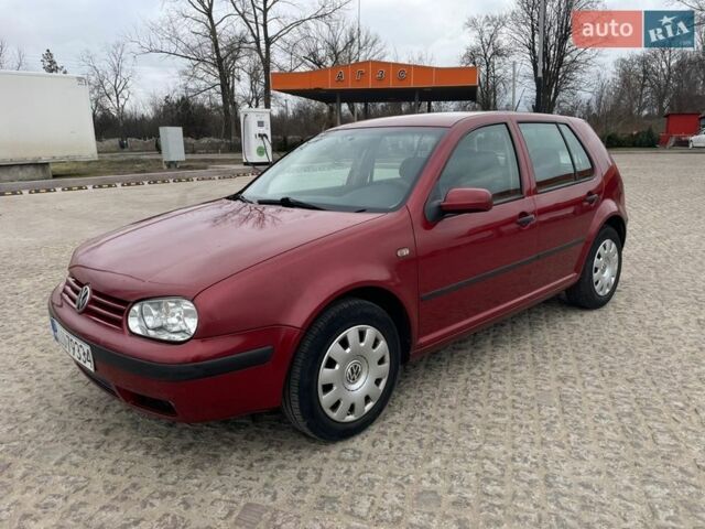 Червоний Фольксваген Гольф, об'ємом двигуна 1.9 л та пробігом 280 тис. км за 2200 $, фото 1 на Automoto.ua