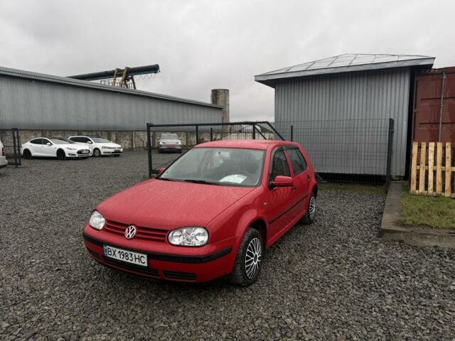 Красный Фольксваген Гольф, объемом двигателя 1.6 л и пробегом 215 тыс. км за 4850 $, фото 1 на Automoto.ua