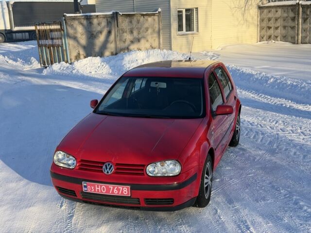 Красный Фольксваген Гольф, объемом двигателя 1.4 л и пробегом 164 тыс. км за 4500 $, фото 1 на Automoto.ua