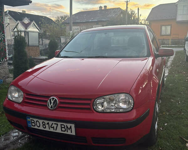 Червоний Фольксваген Гольф, об'ємом двигуна 1.4 л та пробігом 189 тис. км за 4000 $, фото 1 на Automoto.ua