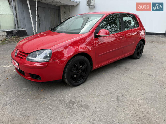 Червоний Фольксваген Гольф, об'ємом двигуна 1.6 л та пробігом 239 тис. км за 6000 $, фото 1 на Automoto.ua