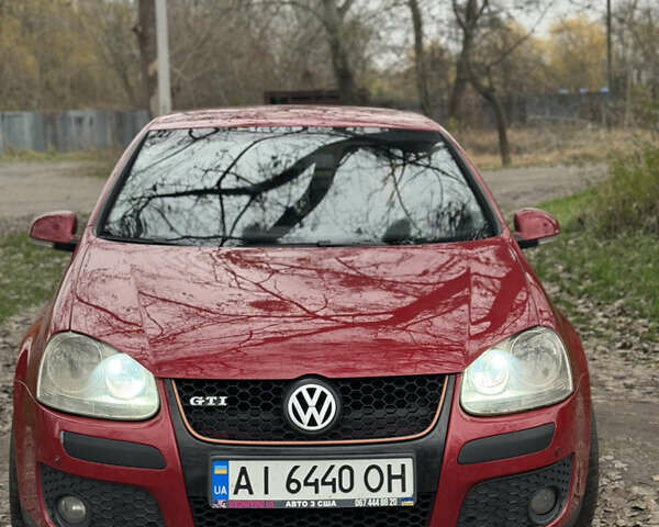 Красный Фольксваген Гольф, объемом двигателя 1.97 л и пробегом 330 тыс. км за 6500 $, фото 1 на Automoto.ua