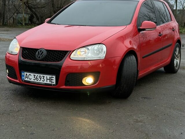 Червоний Фольксваген Гольф, об'ємом двигуна 1.9 л та пробігом 425 тис. км за 5450 $, фото 1 на Automoto.ua