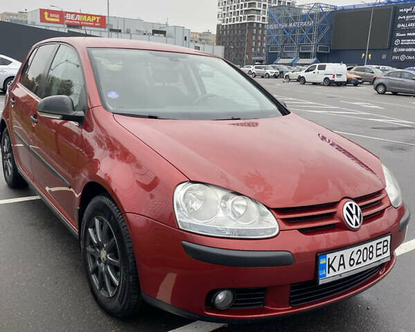 Червоний Фольксваген Гольф, об'ємом двигуна 1.6 л та пробігом 197 тис. км за 7700 $, фото 1 на Automoto.ua